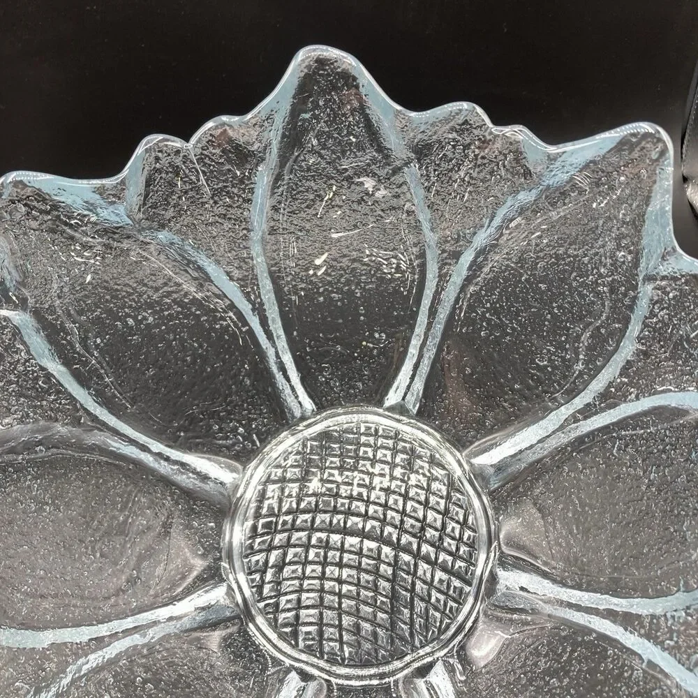 Vtg 1976 Blenko Glass Clear Crystal Dahlia Flower Salad Serving Fruit Bowl 12.5